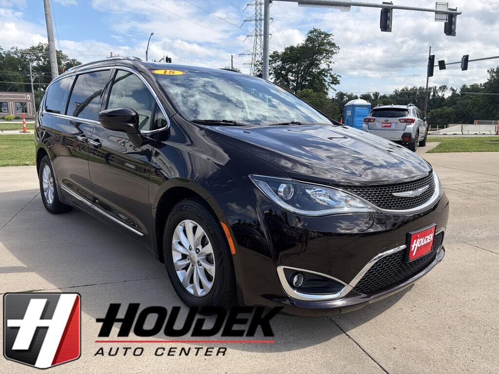 2018 CHRYSLER Pacifica