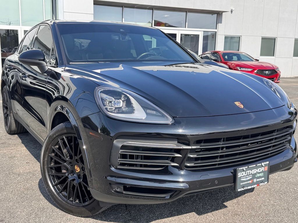 2021 PORSCHE Cayenne