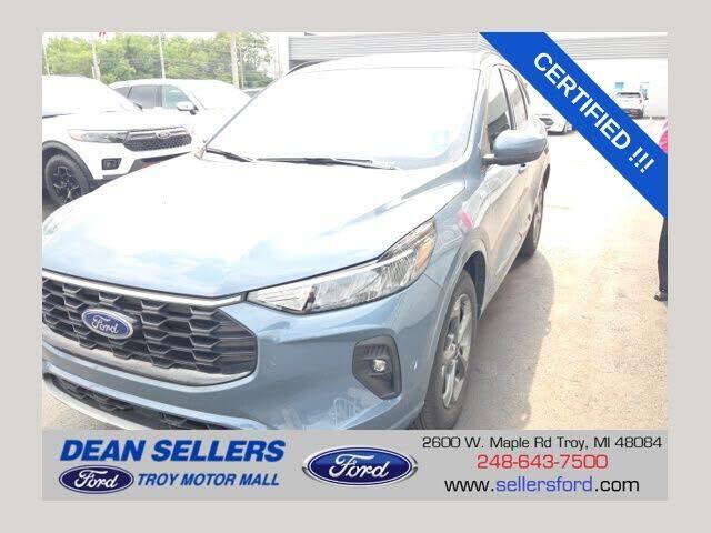 2023 FORD Escape