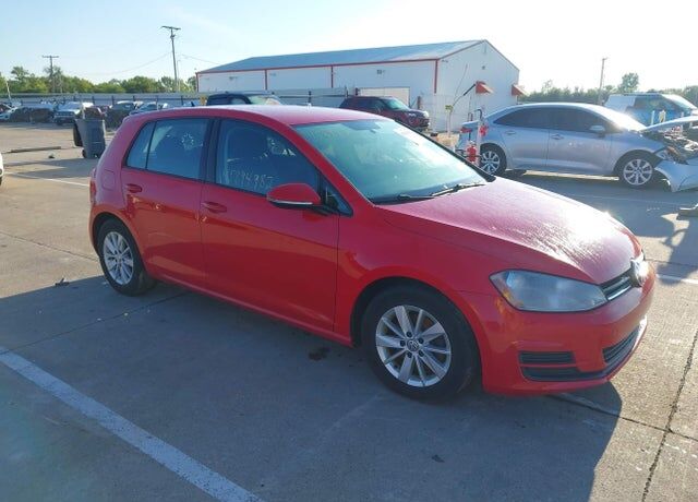 2016 VOLKSWAGEN Golf