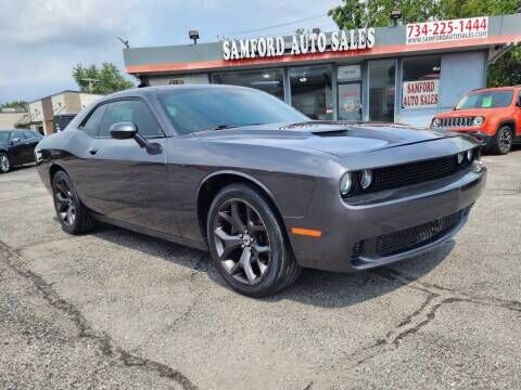 2017 DODGE Challenger