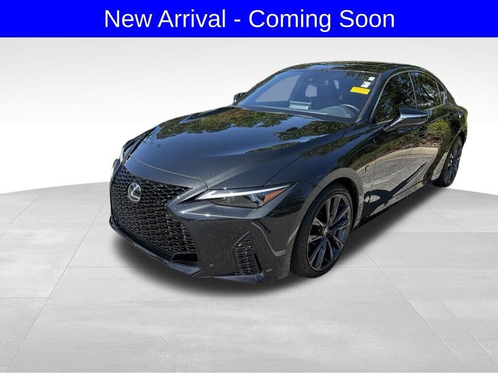 2025 LEXUS IS