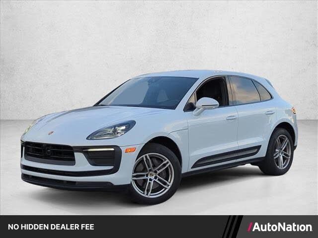 2023 PORSCHE Macan