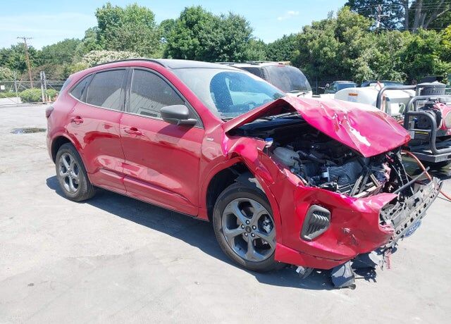 2023 FORD Escape