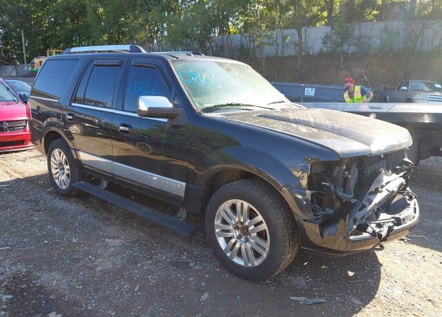 2014 LINCOLN Navigator