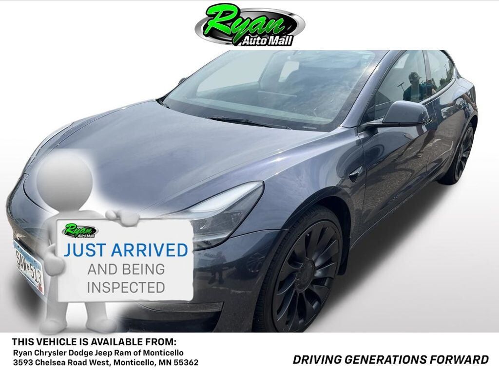 2023 TESLA Model 3