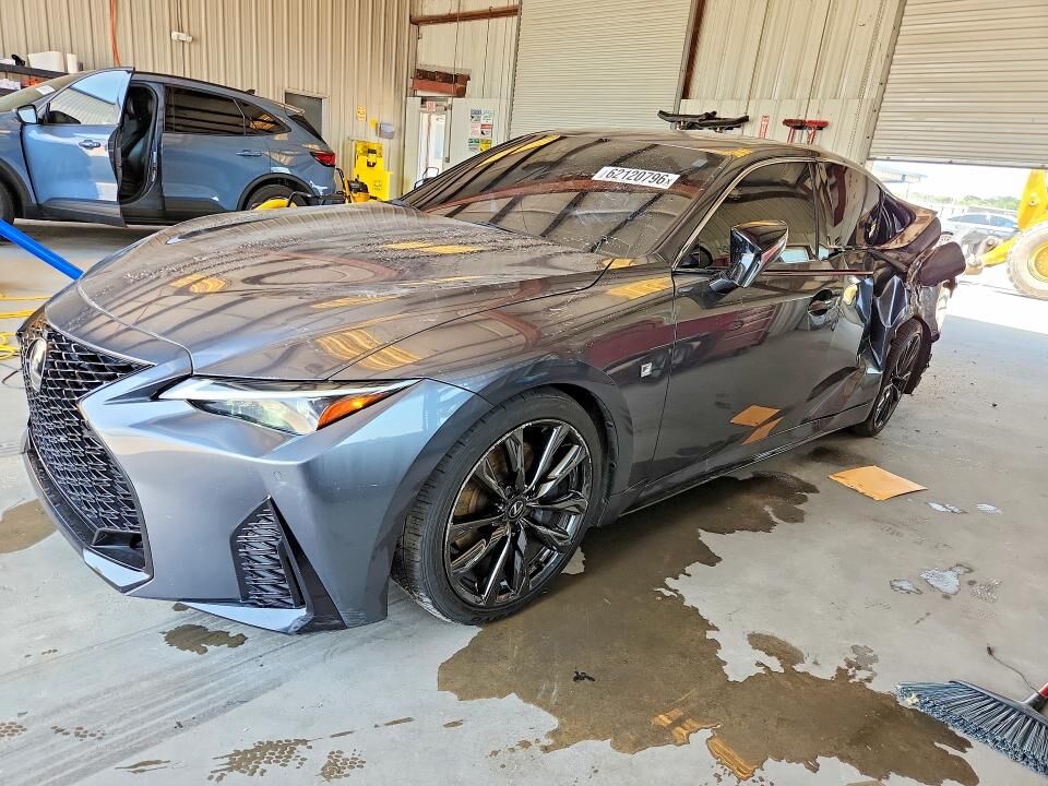 2023 LEXUS IS