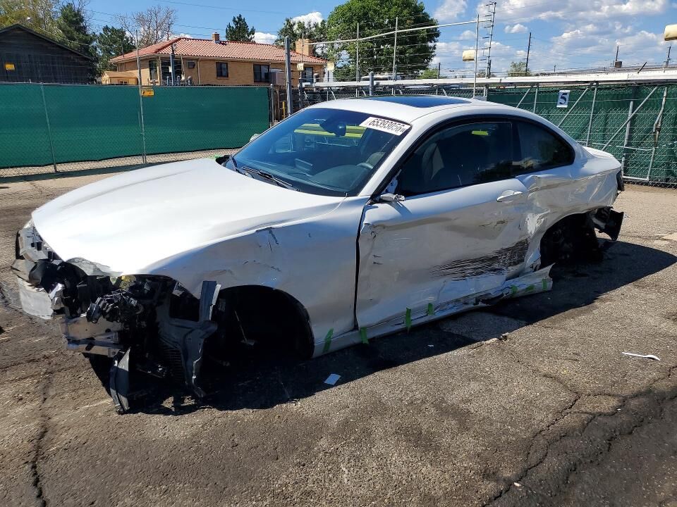 2016 BMW M2