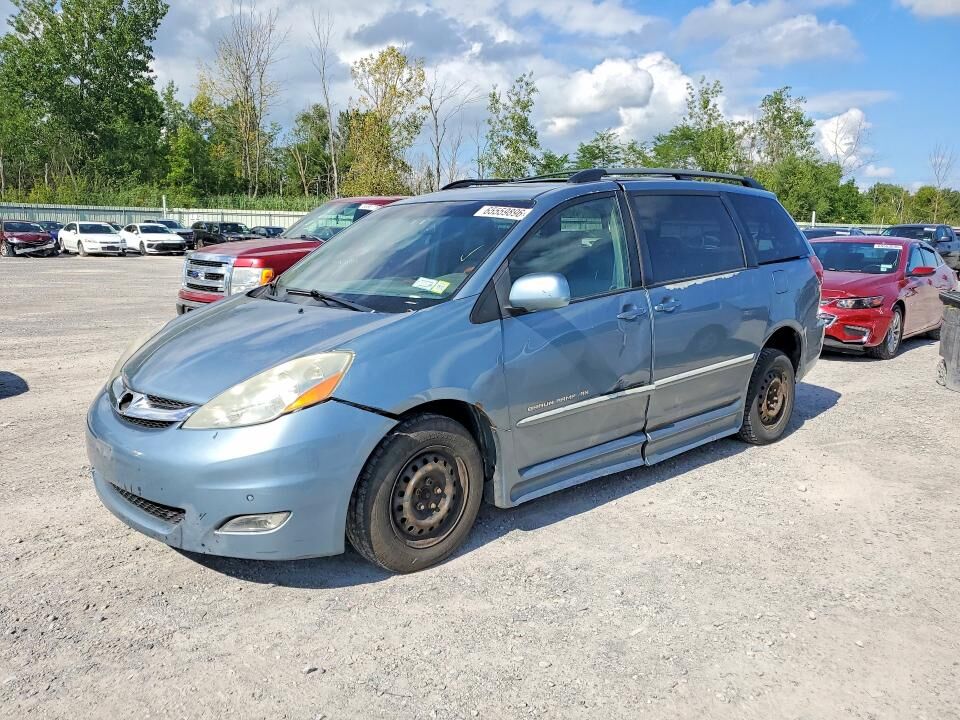 2007 TOYOTA Sienna