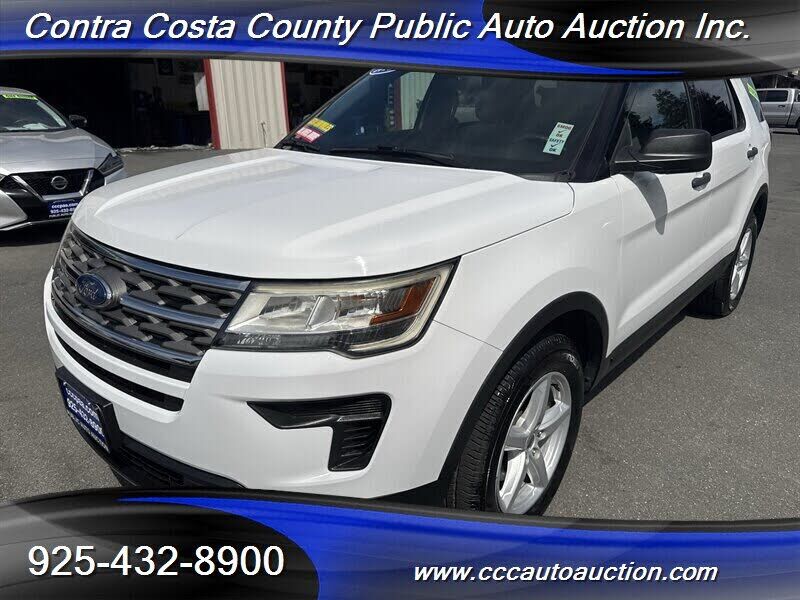 2018 FORD Explorer