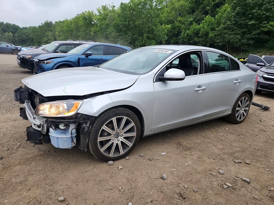 2018 VOLVO S60