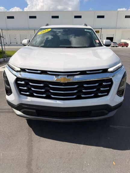 2025 CHEVROLET Equinox