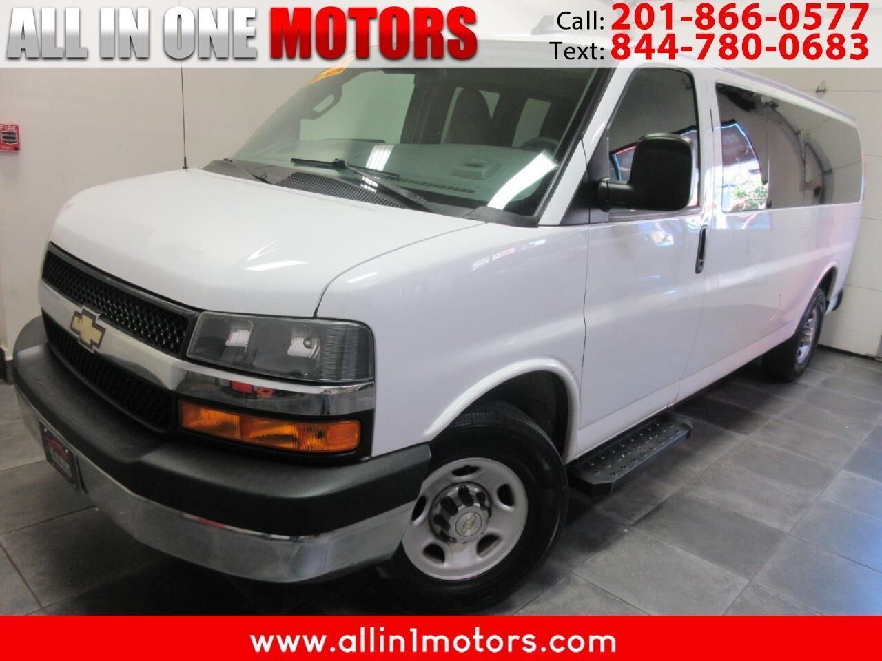 2020 CHEVROLET Express