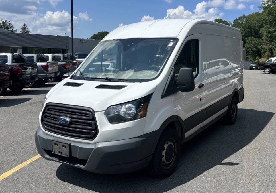 2018 FORD Transit