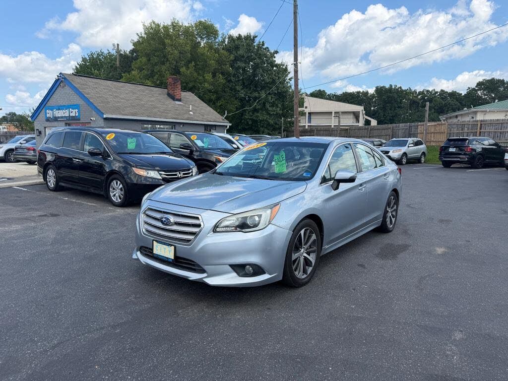 2017 SUBARU Legacy