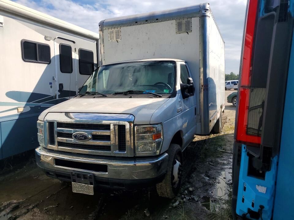 2016 FORD E-450