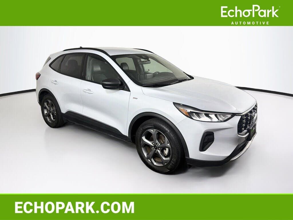 2025 FORD Escape