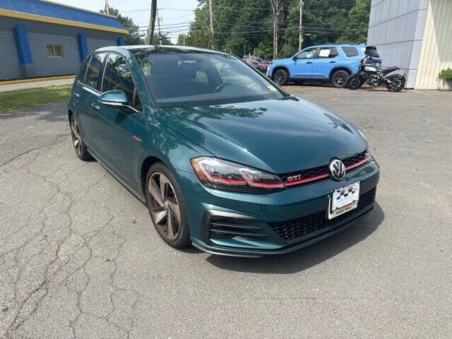 2019 VOLKSWAGEN Golf GTI