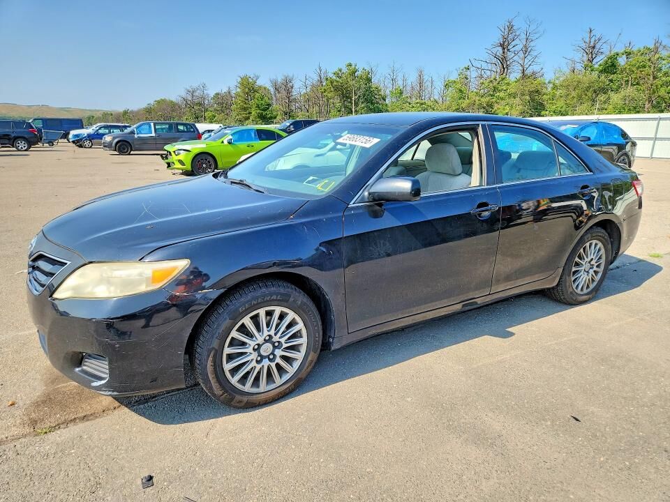 2010 TOYOTA Camry