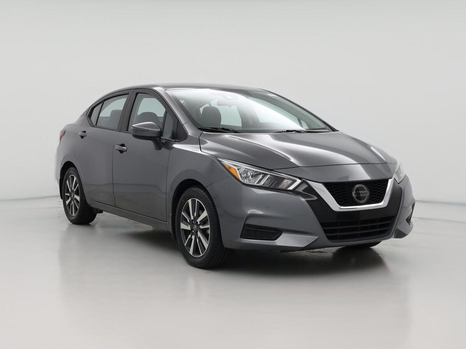 2021 NISSAN Versa
