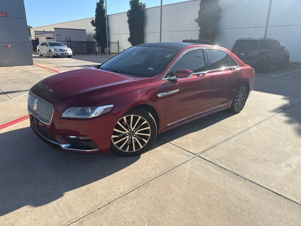 2017 LINCOLN Continental