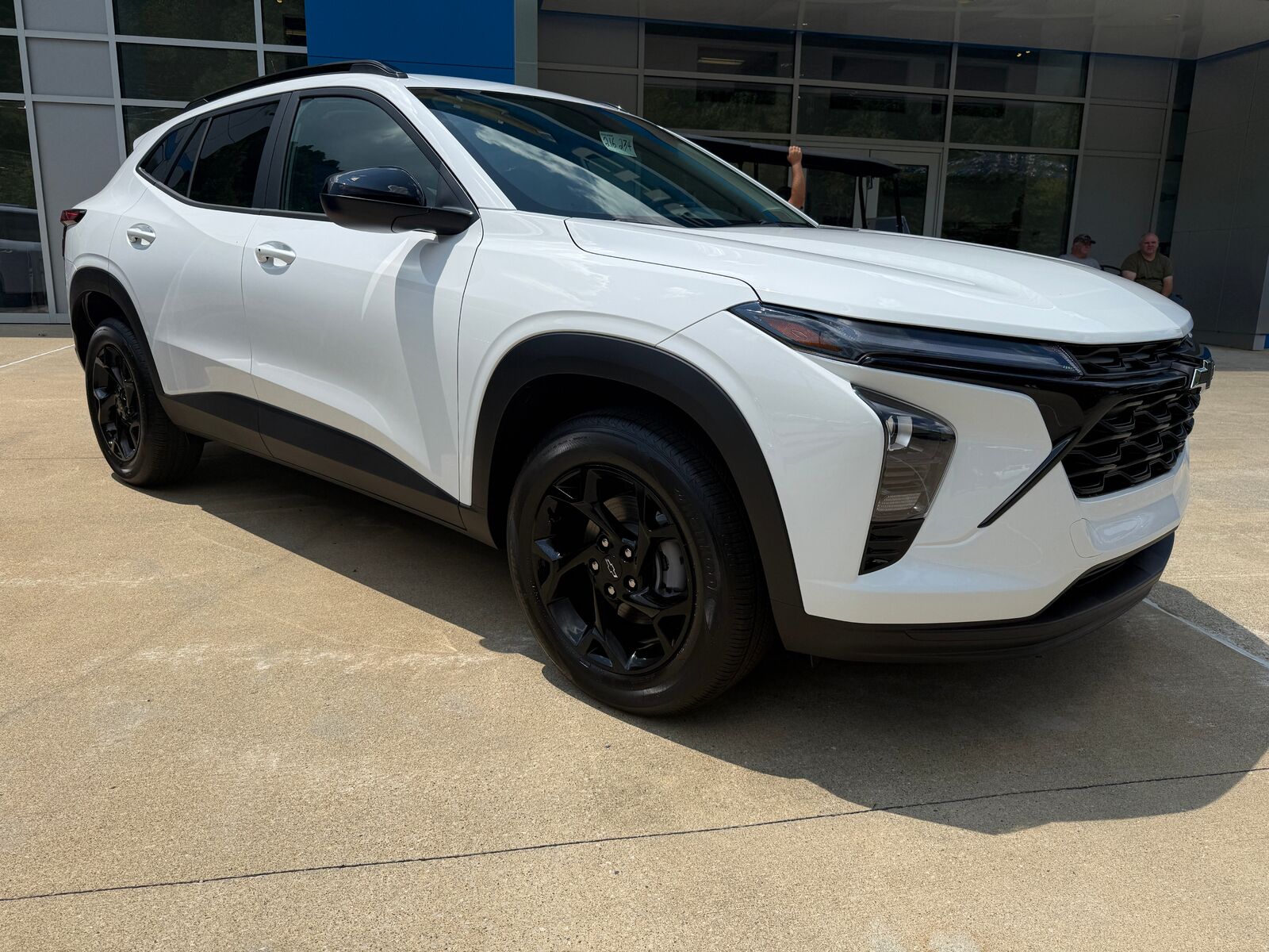 2026 CHEVROLET Trax