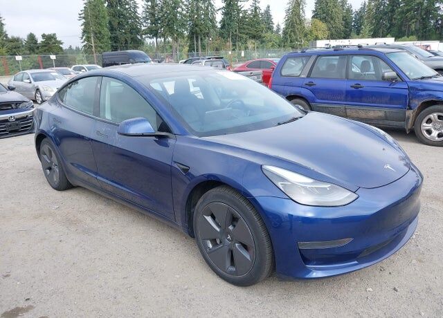 2021 TESLA Model 3