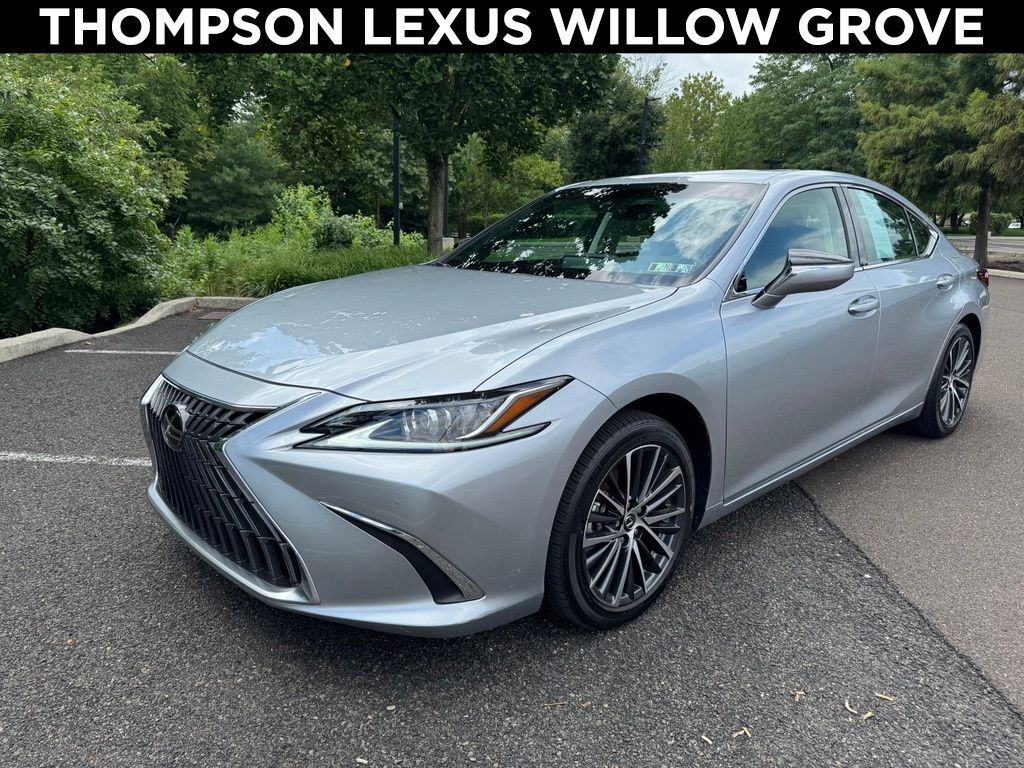2024 LEXUS ES