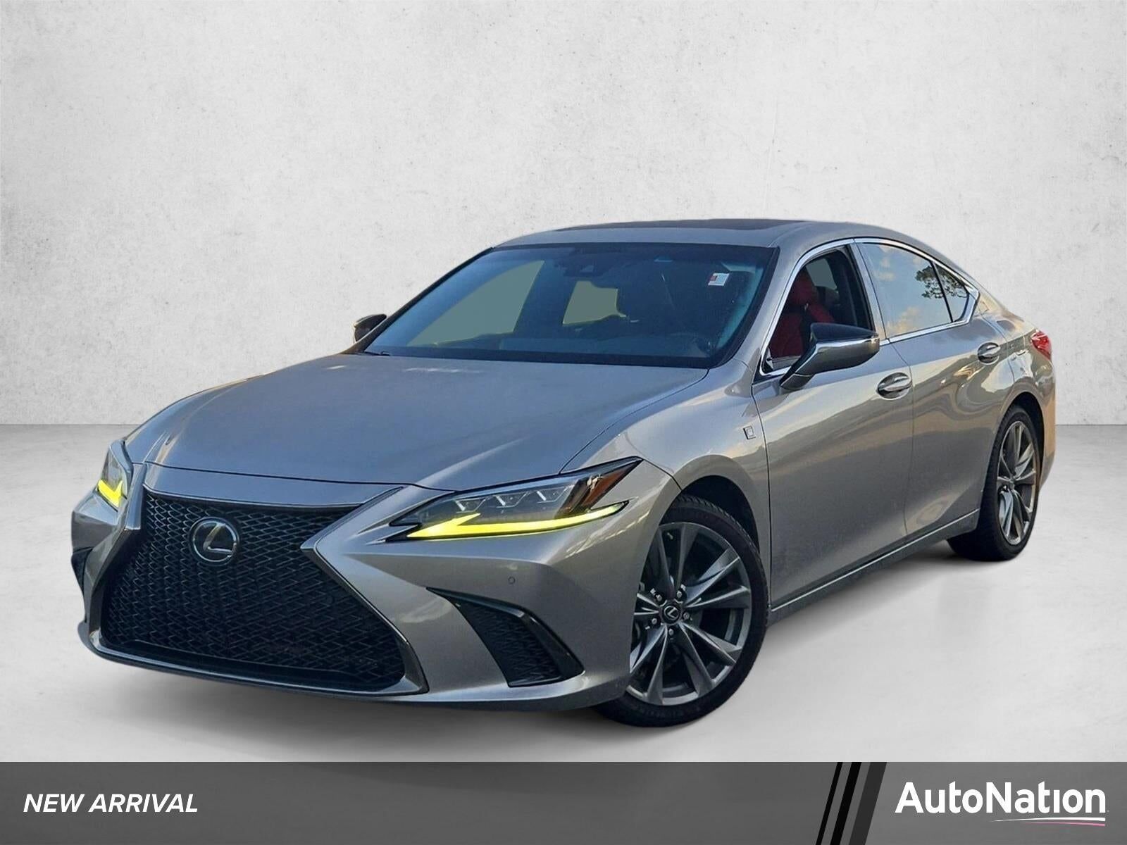 2019 LEXUS ES