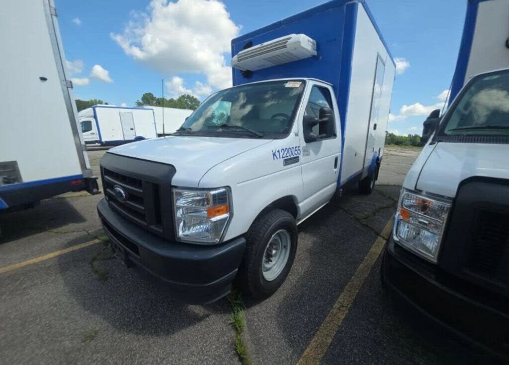 2023 FORD E-350