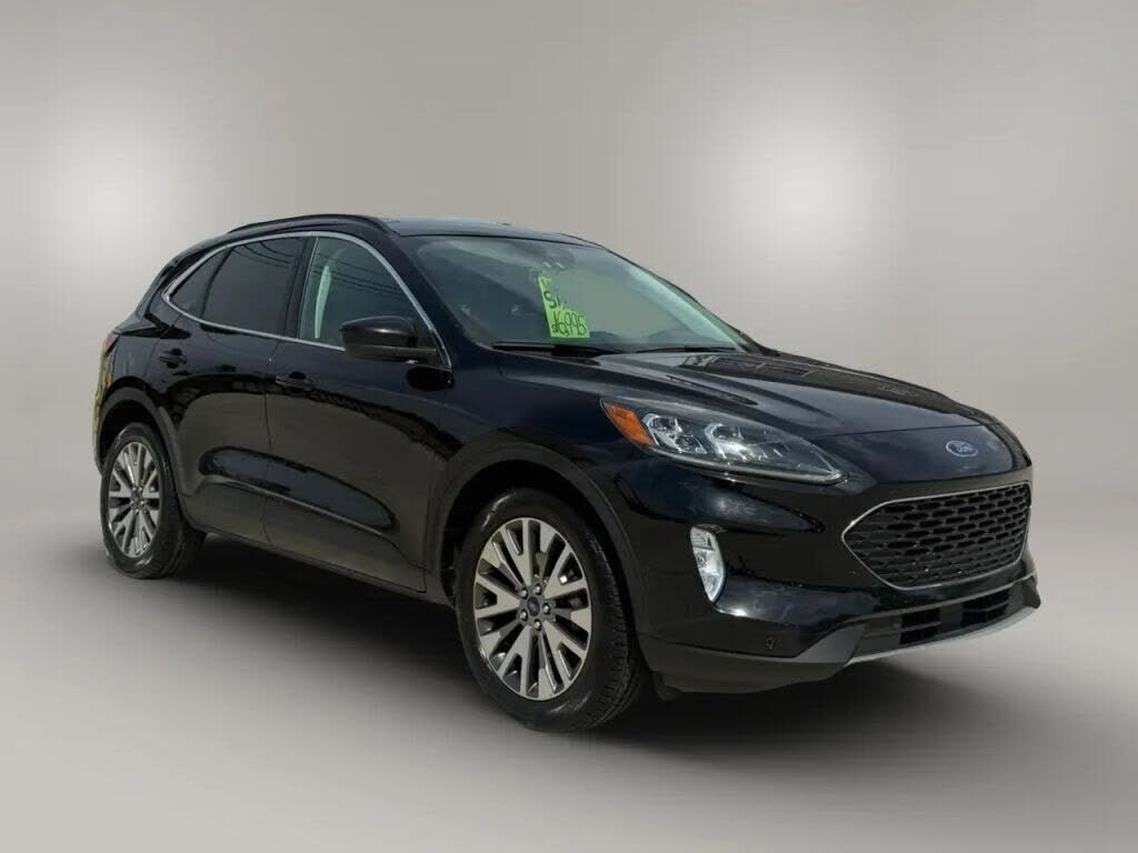 2021 FORD Escape