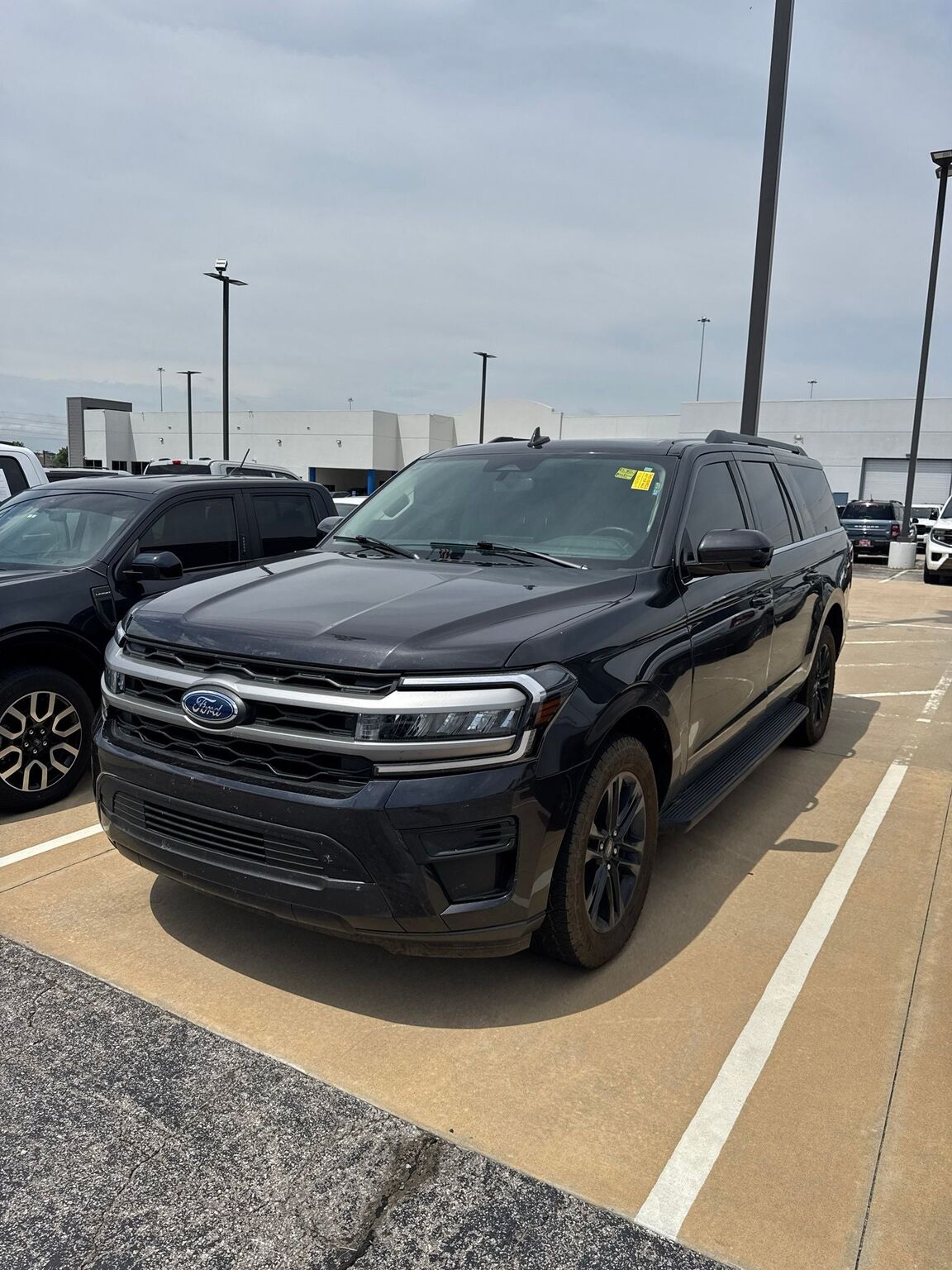 2024 FORD Expedition