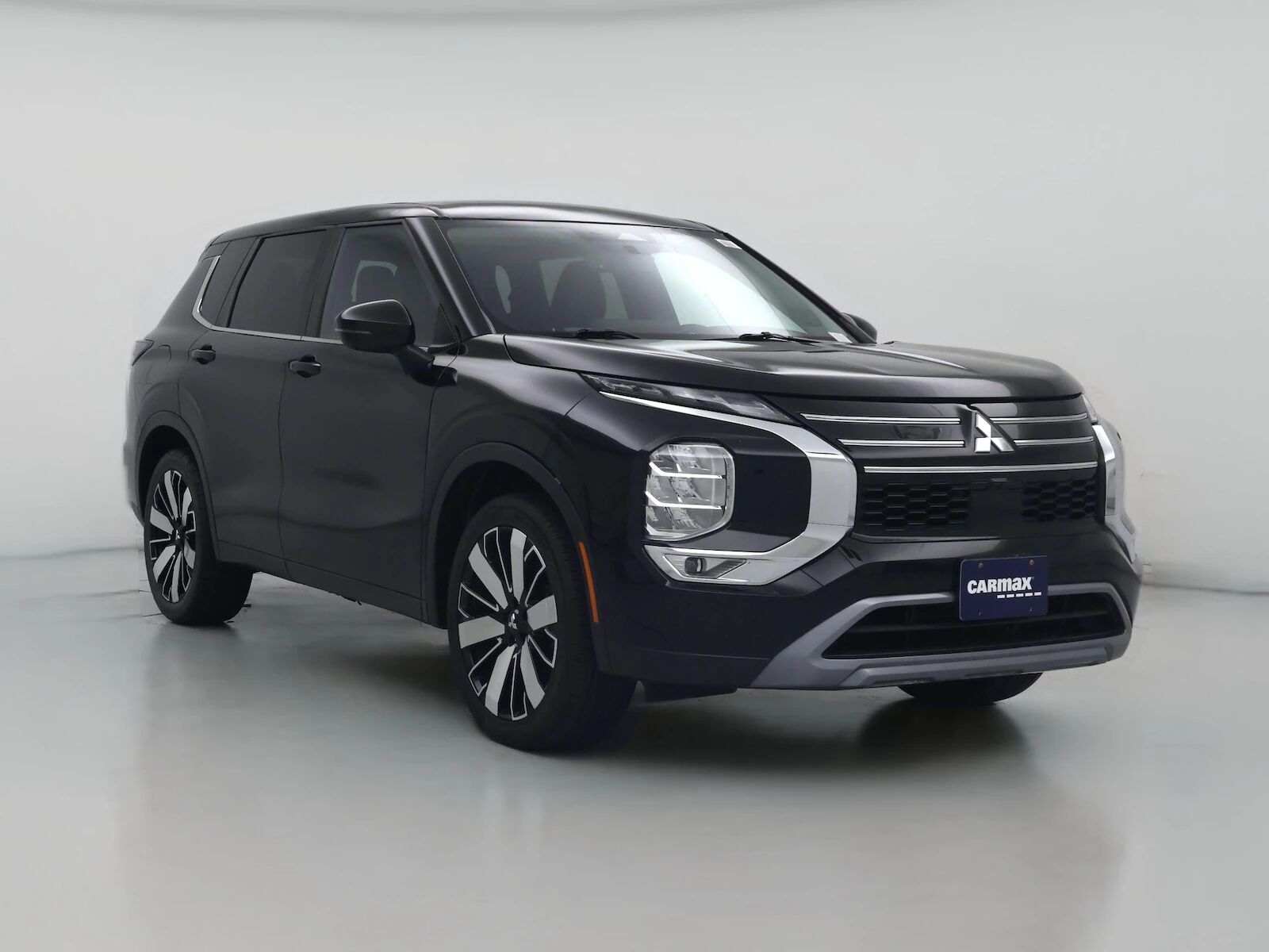 2025 MITSUBISHI Outlander
