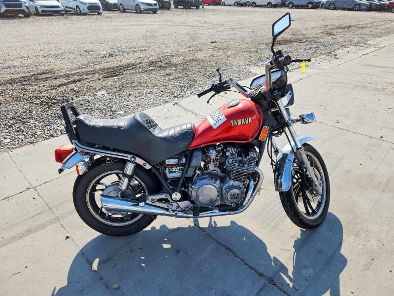 1982 YAMAHA XJ750