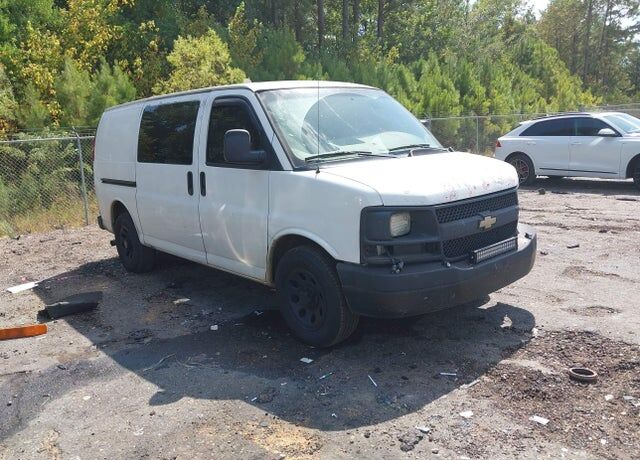 2012 CHEVROLET Express