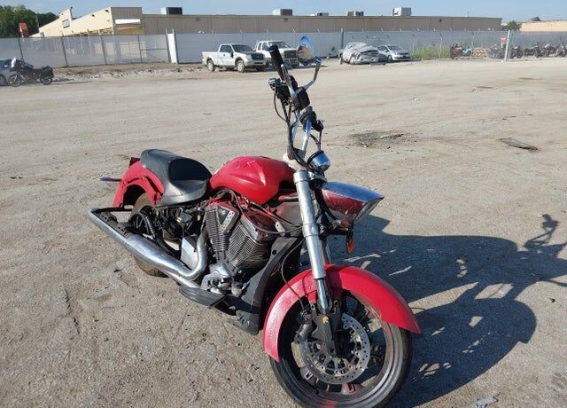 2010 VICTORY Cross Roads