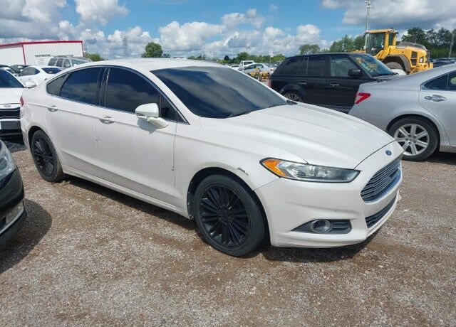 2013 FORD Fusion