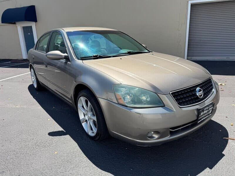 2005 NISSAN Altima