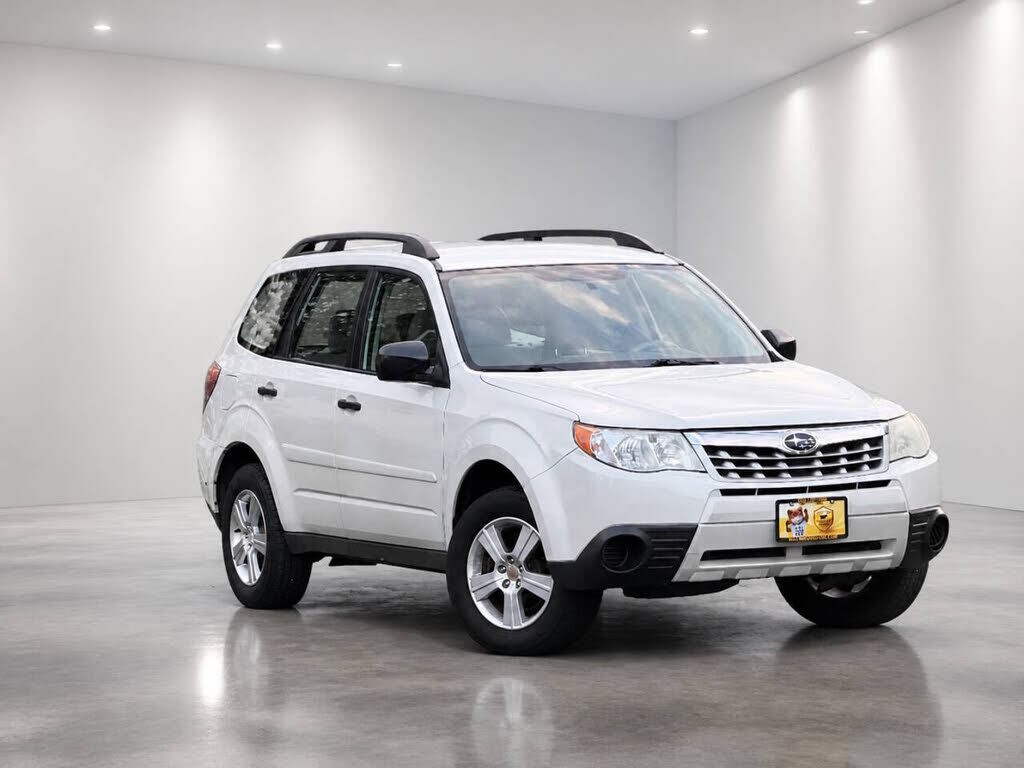 2011 SUBARU Forester
