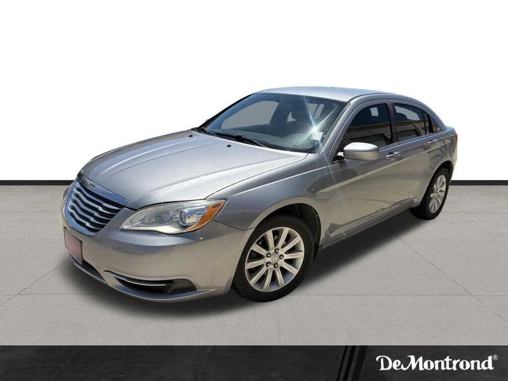 2013 CHRYSLER 200