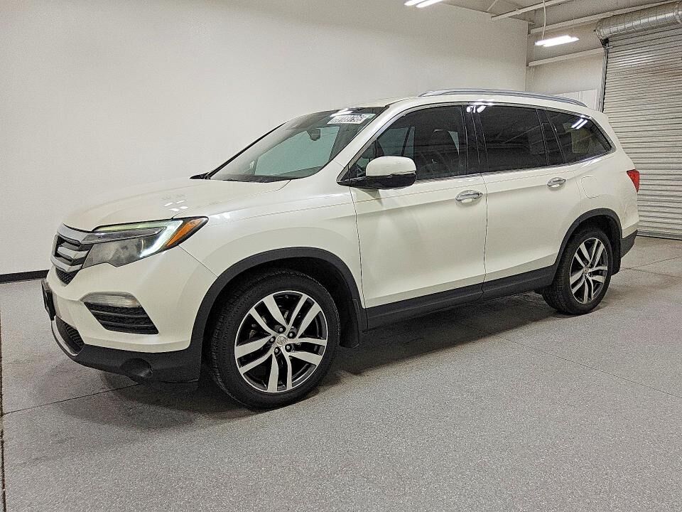 2017 HONDA Pilot