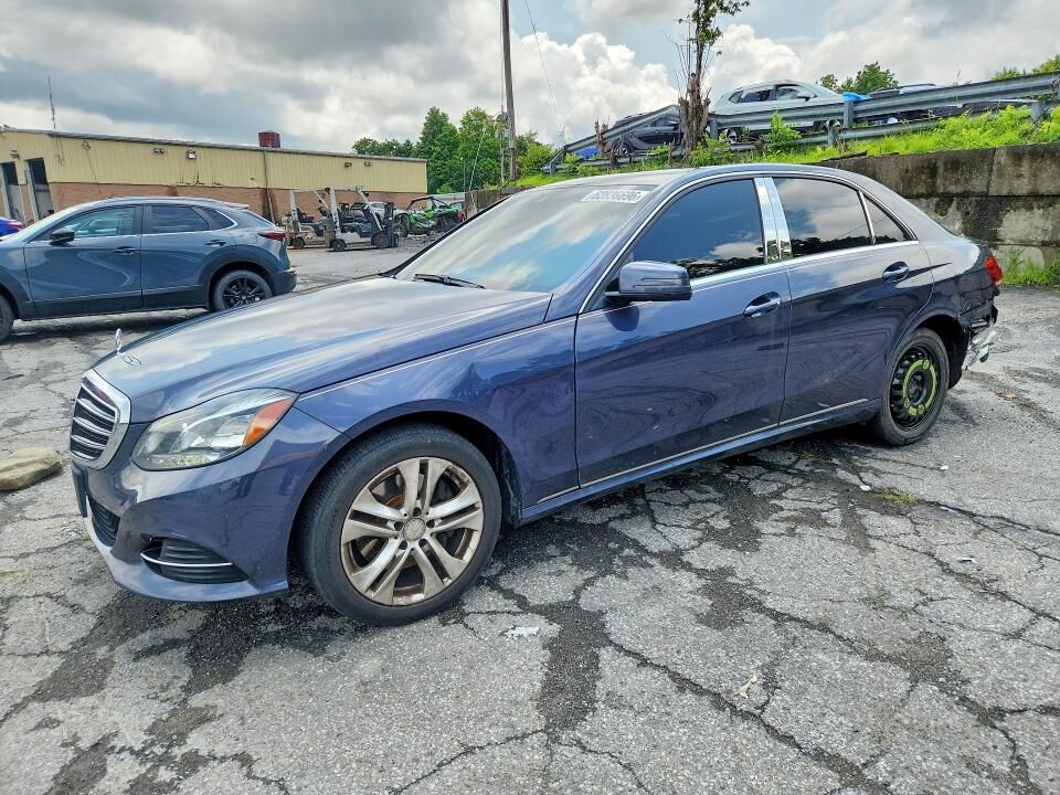 2016 MERCEDES-BENZ E-Class