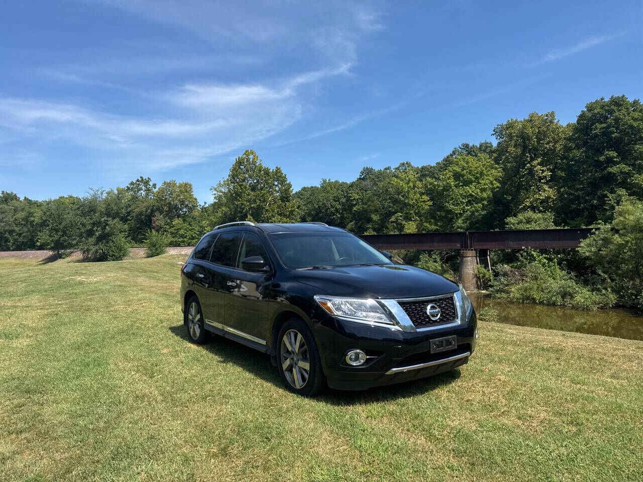 2014 NISSAN Pathfinder