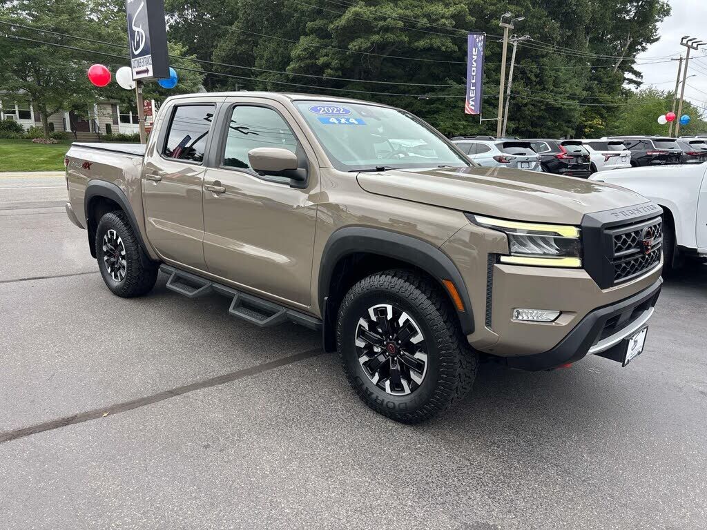 2022 NISSAN Frontier