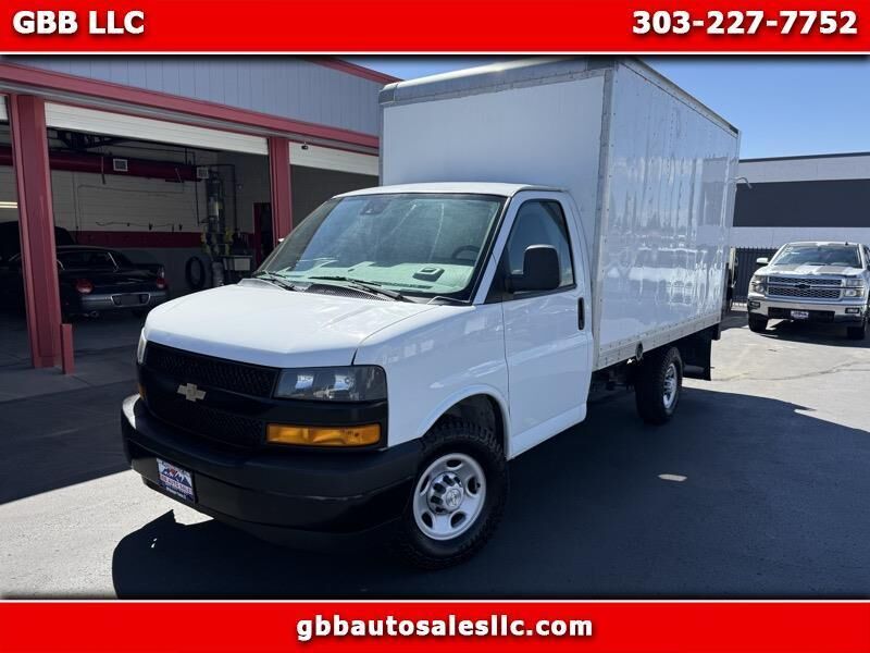 2020 CHEVROLET Express