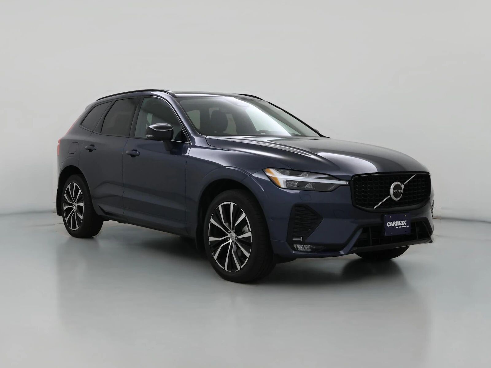 2024 VOLVO XC60
