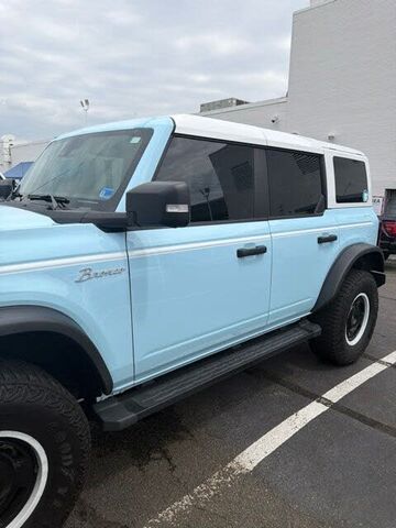 2023 FORD Bronco