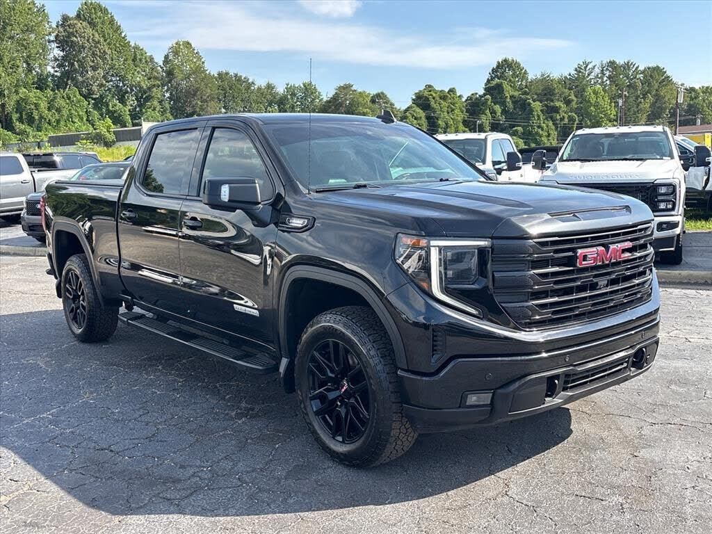 2024 GMC Sierra