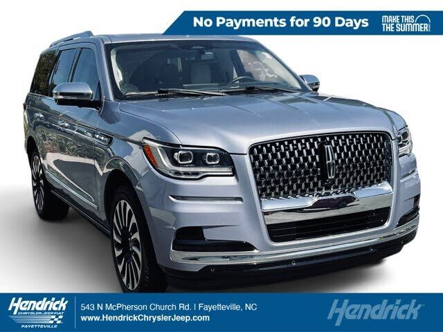 2022 LINCOLN Navigator