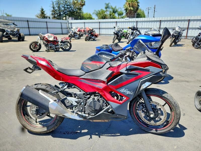 2025 KAWASAKI Ninja